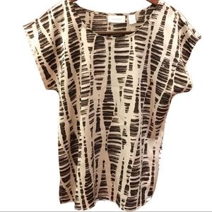 Silky Chico’s Shirt Size 0 (traditional sm…